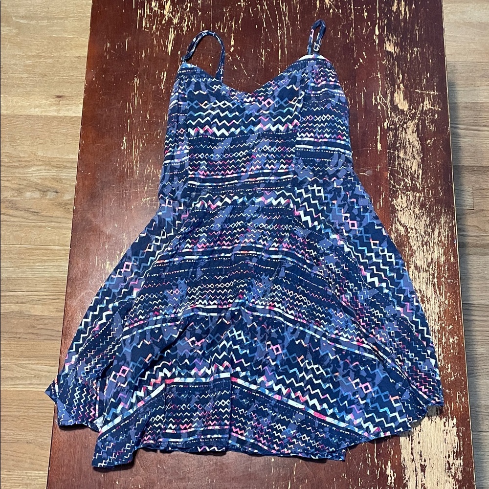 Aeropostale Short V-neck dress navy blue/white/pink pattern M